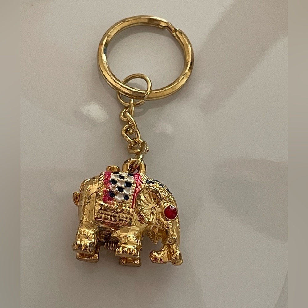 Vintage Bangkok Elephant Key Ring